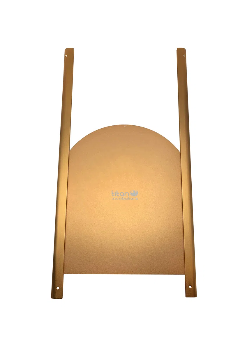 Titan Incubators Elite Puerta metálica corredera para gallinero