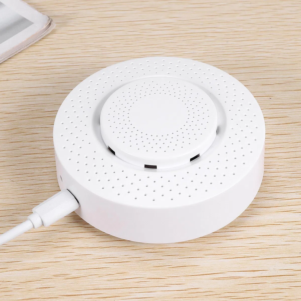 Zigbee Tuya 3.0 Monitor de Calidad Aire Aire Housekeeper 5 en 1 Sensor de Detección de Humedad de Temperatura de formaldehído VOC CO2