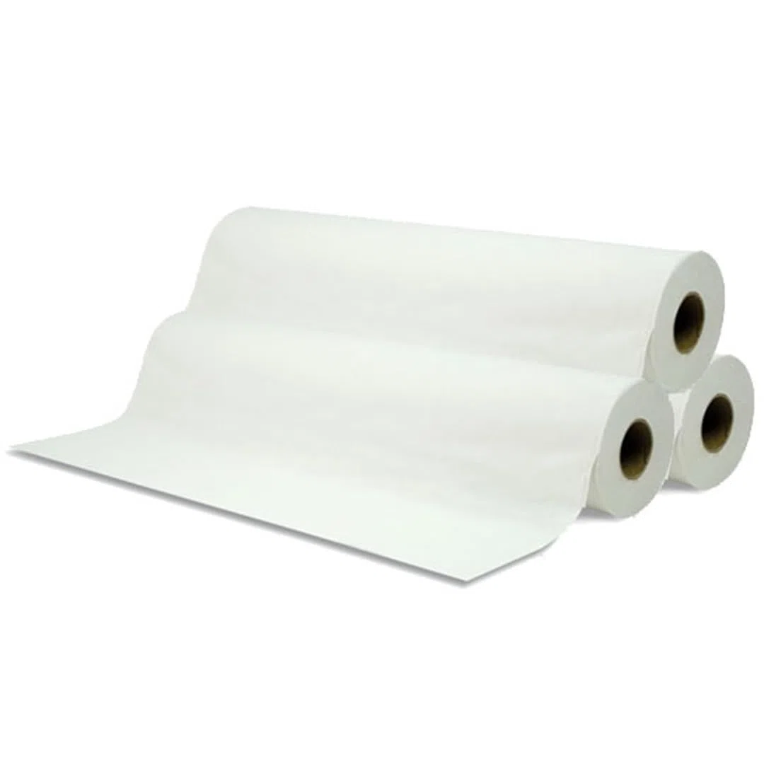3 Papel de camilla extrablanco de doble capa 70 metros con precorte 100% celulosa. Pack 3 rollos con 125 servicios cada uno.