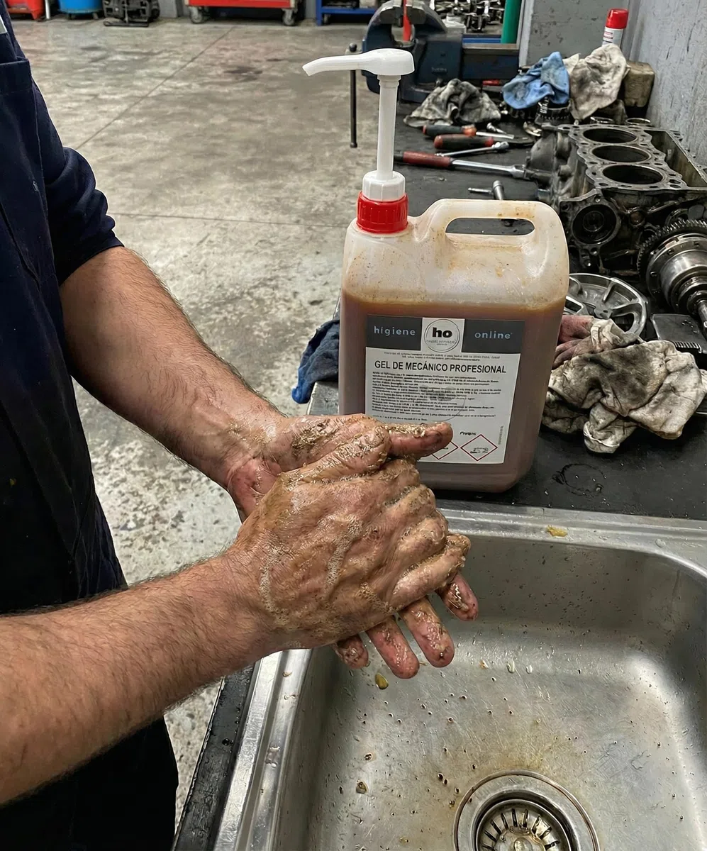HO Gel de Mecánico Profesional 5kg | Jabón Lavamanos Taller con Abrasivos Naturales de Hueso de Aceituna | Desengrasante de Manos pH Neutro para Grasa, Aceite y Suciedad Extrema | Aroma Cítrico