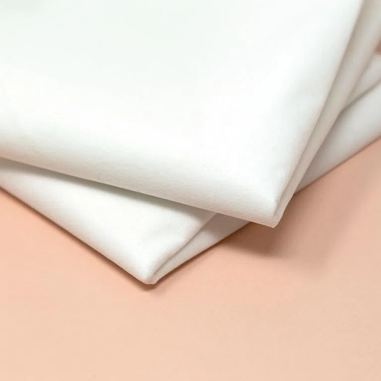 Sábanas desechables 140 x 240 de TNT blanco – 25 g/m² – (Paquete de 10 unidades)