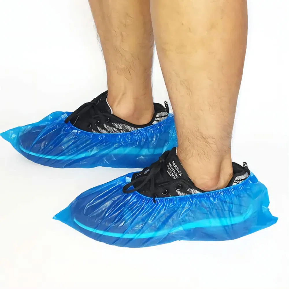 300 Piezas Cubrezapatos, Shoe Covers, CPE Cubrezapatos Desechables, Cubre Zapatos, Patucos Desechables, Calzas Desechable, Antideslizantes,Impermeables, Azul
