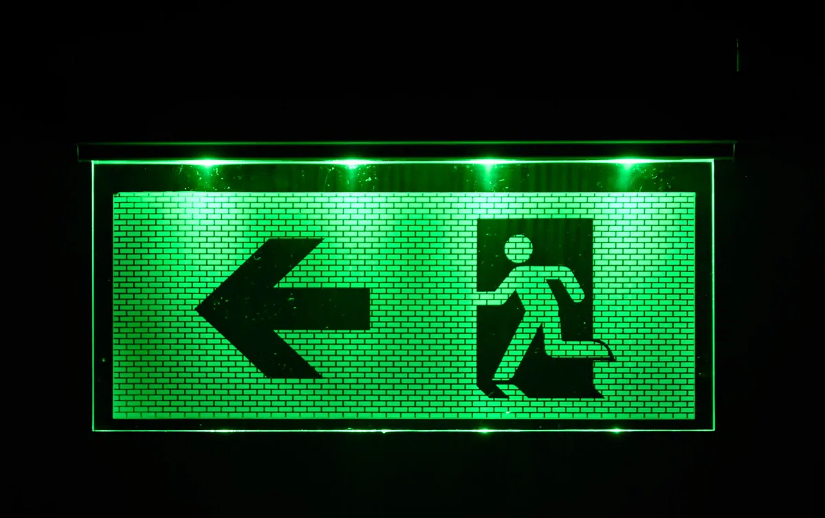 Not lámpara iluminación de emergencia Exit salida de emergencia ext – Luz de emergencia ext Flecha hacia la izquierda/derecha