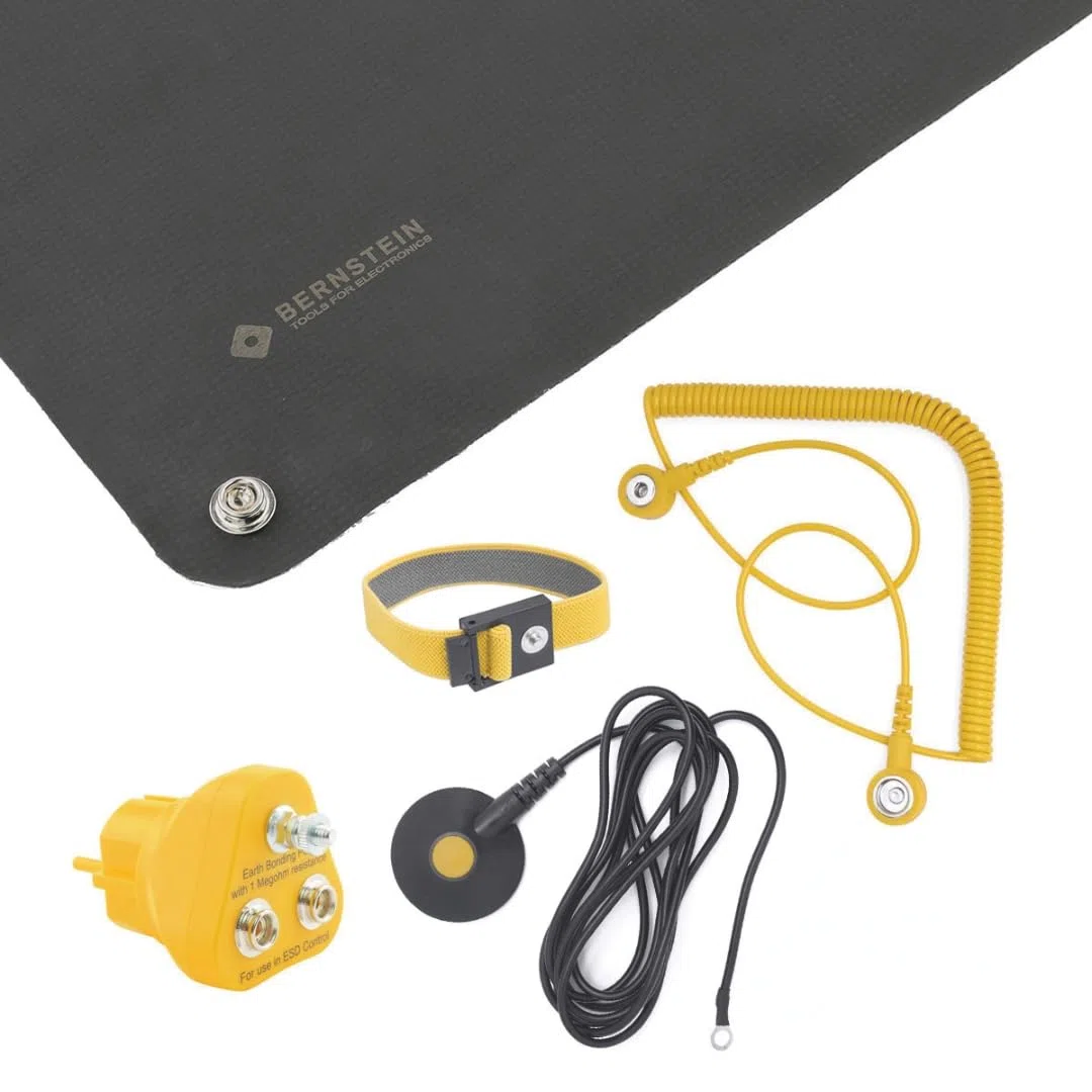 BERNSTEIN ESD Juego de 5 piezas de tierra para personas | ESD Handling Set | Mate (500 x 400 x 0,5), pulsera, 2 cables, conector de tierra | Para trabajar en áreas protegidas electrostáticamente