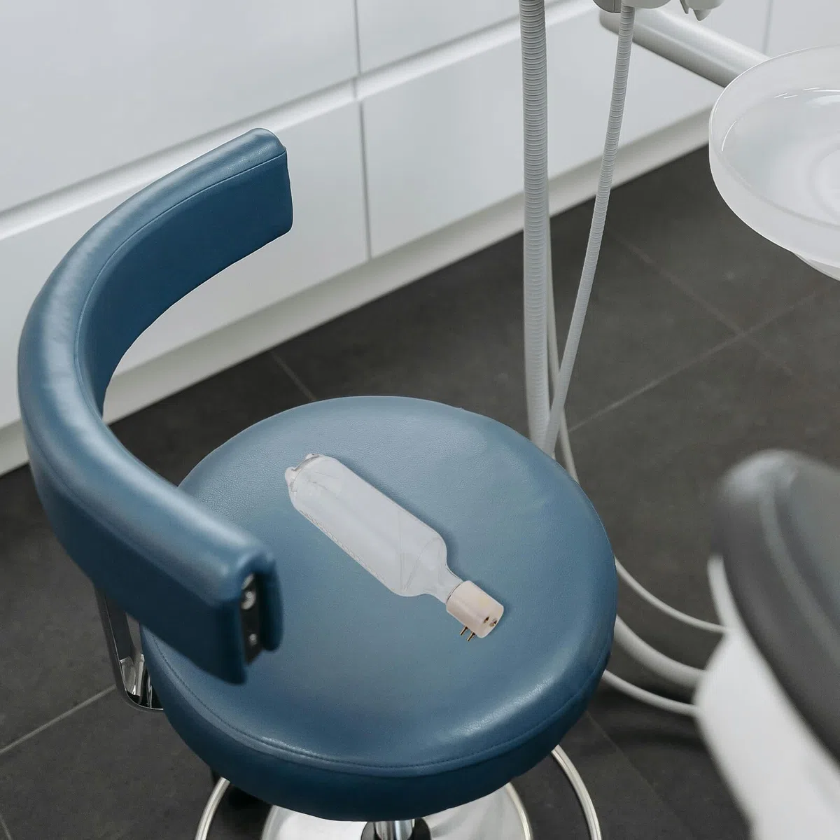 Alipis Depósito de Agua Tapa Botella de Almacenamiento de Agua Transparente Accesorio para Silla de Dentista para Equipos Dentales y Muestras Líquidas